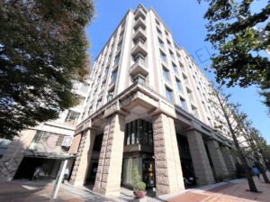 東京の人妻デリヘルを運営している本部のオフィスビル